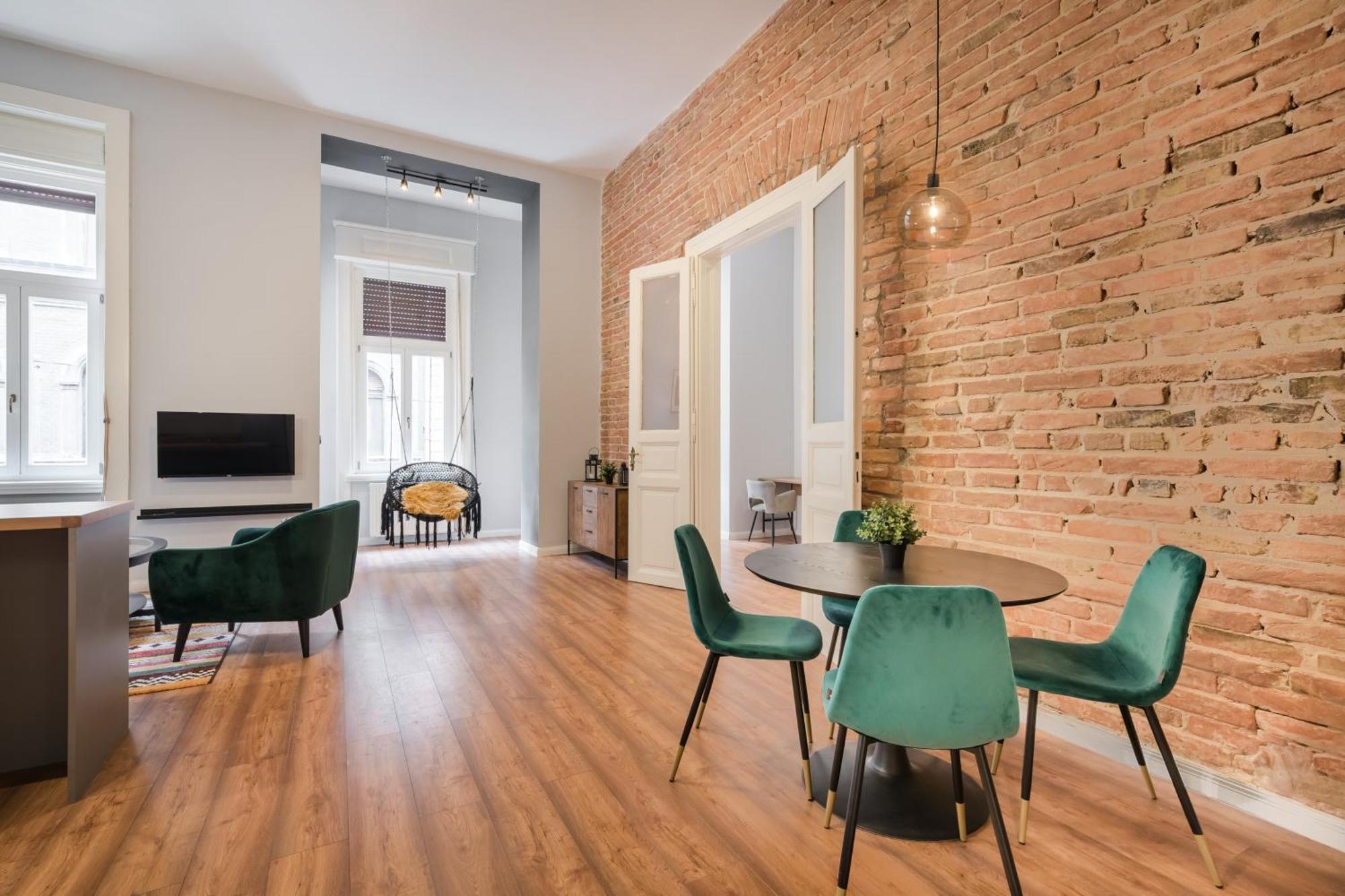 Aradi Chic Apartment บูดาเปสต์ ภายนอก รูปภาพ